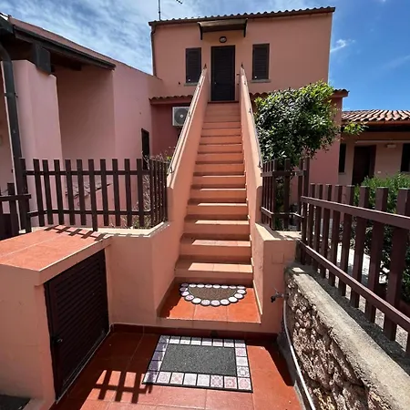 Casa Arianna בית נופש גולפו אראנצ'י